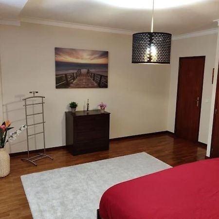 Guestready - Charming Accents Near The Beach Leilighet Sesimbra Eksteriør bilde