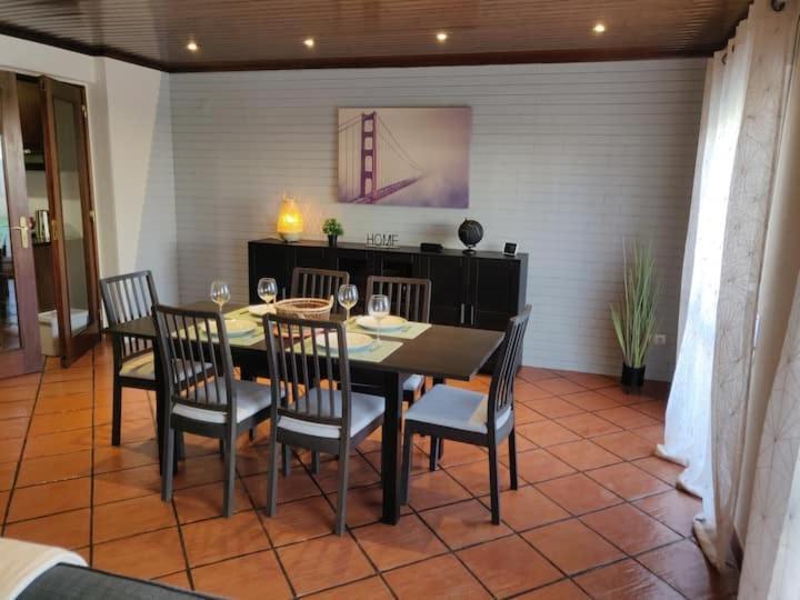 Guestready - Charming Accents Near The Beach Leilighet Sesimbra Eksteriør bilde