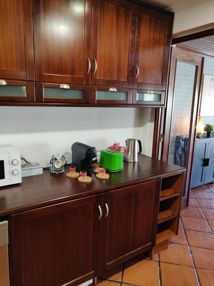 Guestready - Charming Accents Near The Beach Leilighet Sesimbra Eksteriør bilde